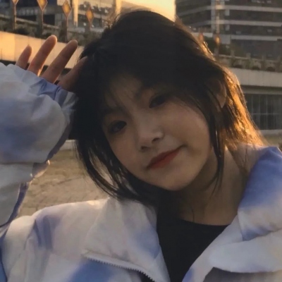 女生头像真人图片学生党