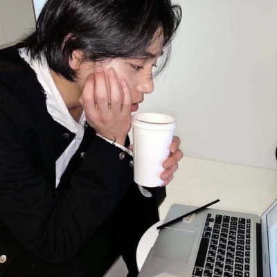 微信高冷头像男 稀有 真人