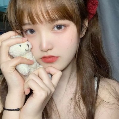 特别撩人的头像女