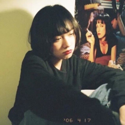 女生头像慵懒复古