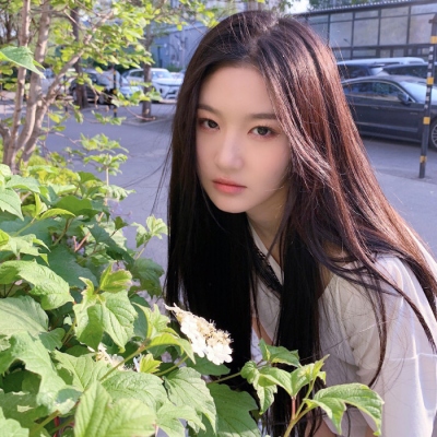 超有气质的女生头像唯美又清新