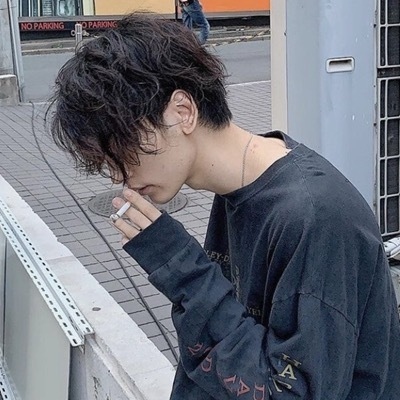 2025真人最火男生头像高冷高清图片