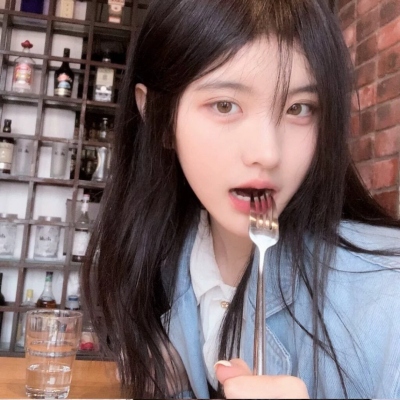 特别撩人的头像女