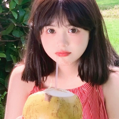 微信唯美干净清新温柔少女头像图片