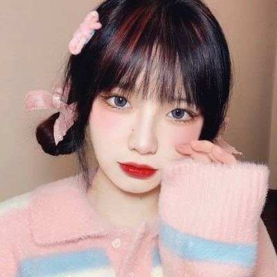 女生微信头像真人2025最火图片
