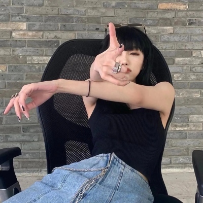 微信真人女生头像ins高级质感图片