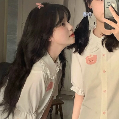 2025最火女闺蜜微信头像
