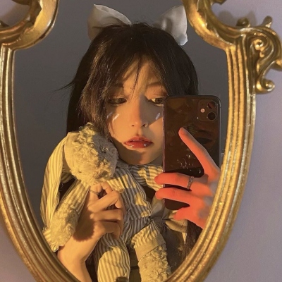 2025新款美女真人头像图片
