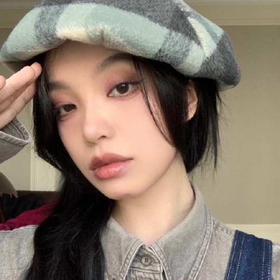 微信真人御姐小众头像图片