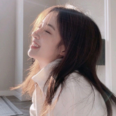 2025超有个性的女生头像真人图片