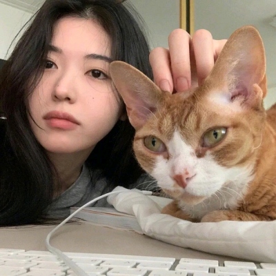 微信真人御姐小众头像图片