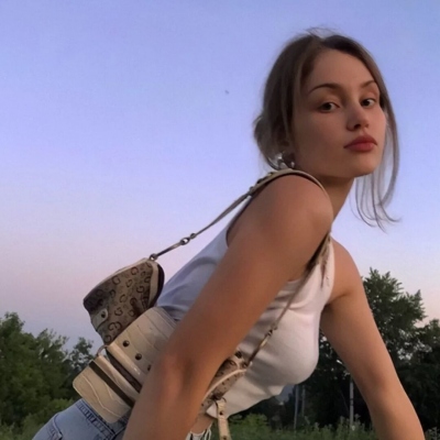 微信欧美女头ins单人高清真人图片