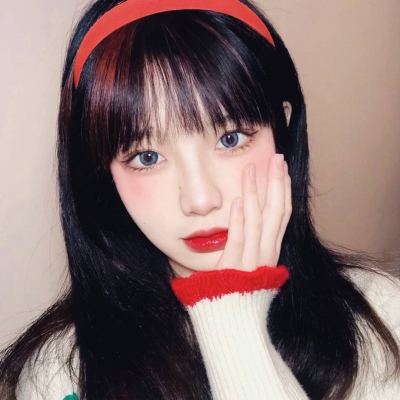 女生微信头像真人2025最火图片