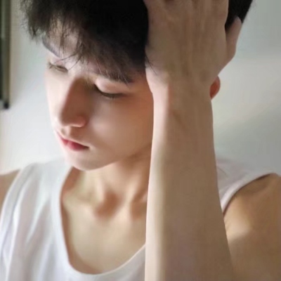 微信帅气侧颜杀男头像图片