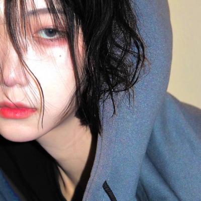 高质量日系真人头像女生图片