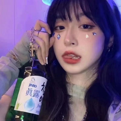 微信真人时尚现实版女生头像图片