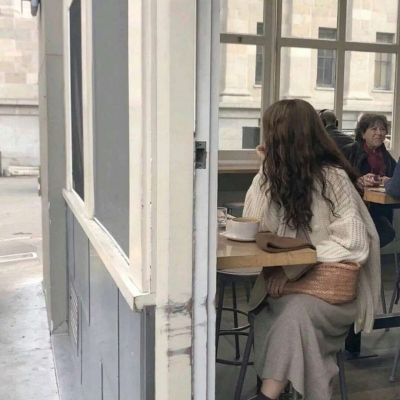 微信欧美女头ins单人高清真人图片