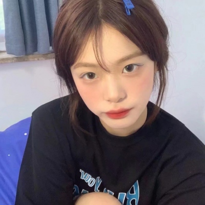 微信真人时尚现实版女生头像图片