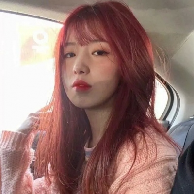 2025抖音很火的女生头像图片