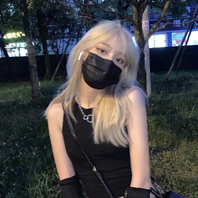 高清普通漂亮女生头像图片
