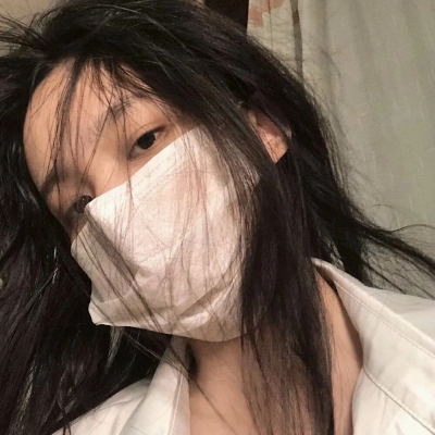 真人头像高级小众女