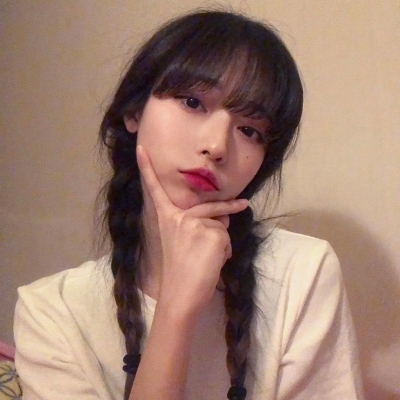 2025抖音很火的女生头像图片