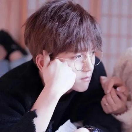 2025好看优质情头清新一对两张唯美真人