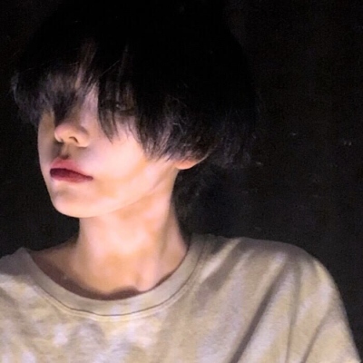 唯美高冷侧颜高清好看的男头