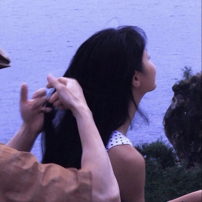 复古成熟情头两张