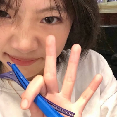 最火女生头像2025