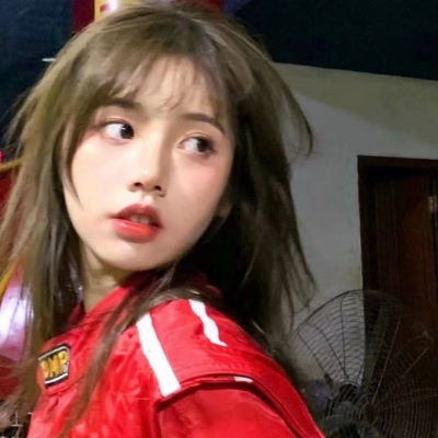 真人头像高级小众女