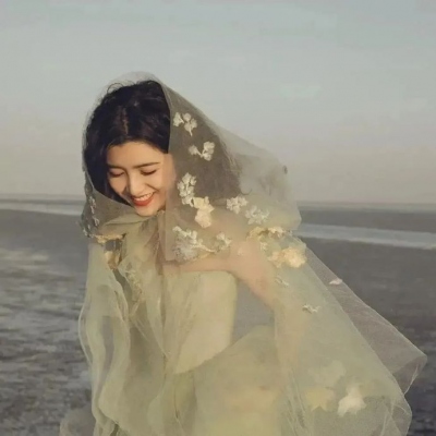 唯美女生微信头像婚纱高清图片