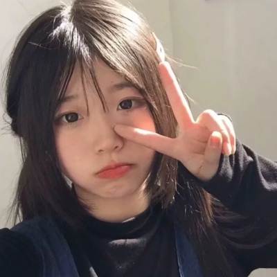 伤感女生真人头像图片