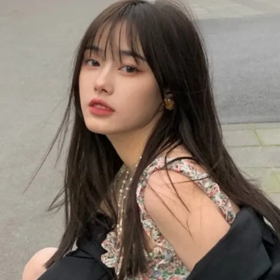 伤感女生真人头像图片