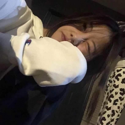 单身女生微信头像图片