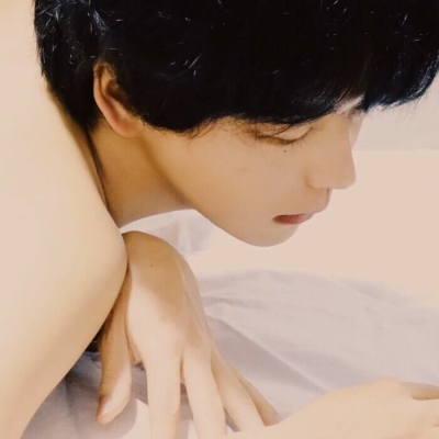 唯美高冷侧颜高清好看的男头