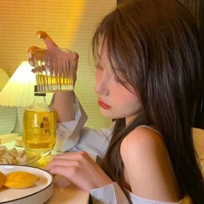 高清普通漂亮女生头像图片
