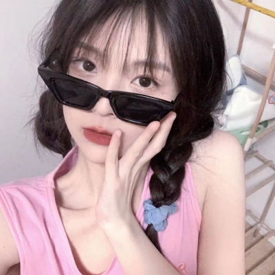 真人头像高级小众女