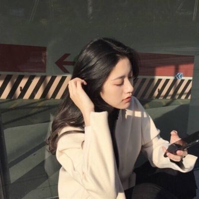 头像女生颓废堕落图片