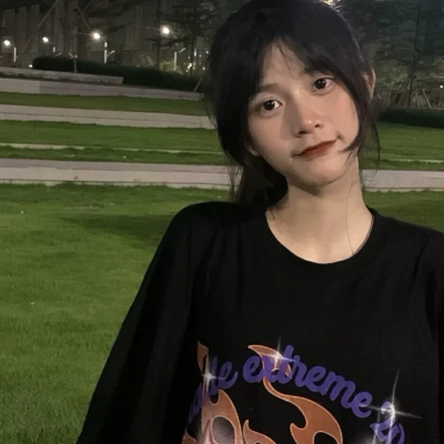 伤感女生真人头像图片