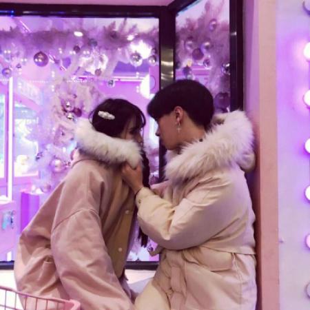 2025最新微信头像情侣好看甜蜜图片