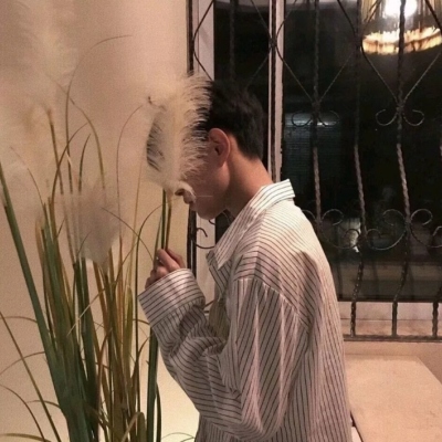 姐弟恋cp头像一左一右真人图片