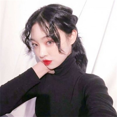 2025霸气超拽女生头像图片