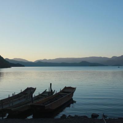 泸沽湖图片风景头像