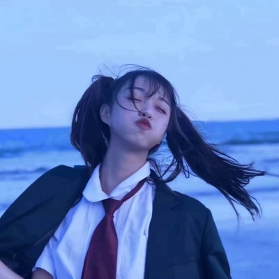 qq头像2025最火女生微信图片