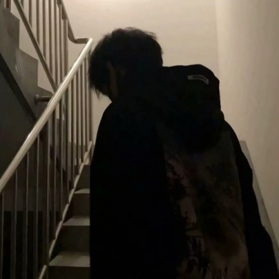 ins风小众风格男头图片