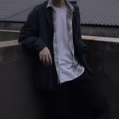 帅气自由头像图片男生