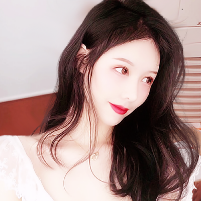 网红一男一女情侣头像2025
