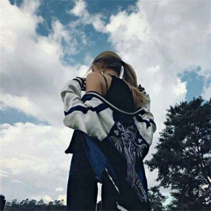微信图片头像2025女生背影