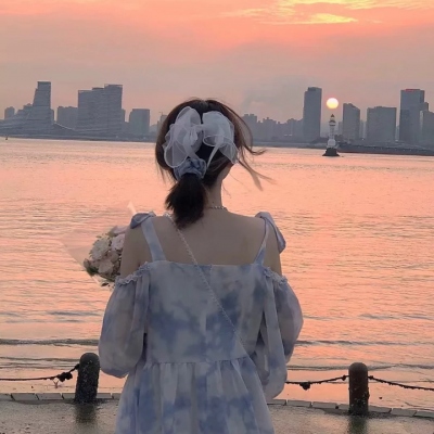 冷门高逼格女生头像图片